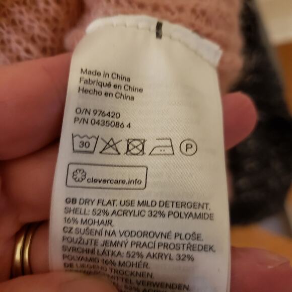 H&M L.O.G.G. Blush Pink Mohair Blend Sweater NWOT - Picture 7 of 8